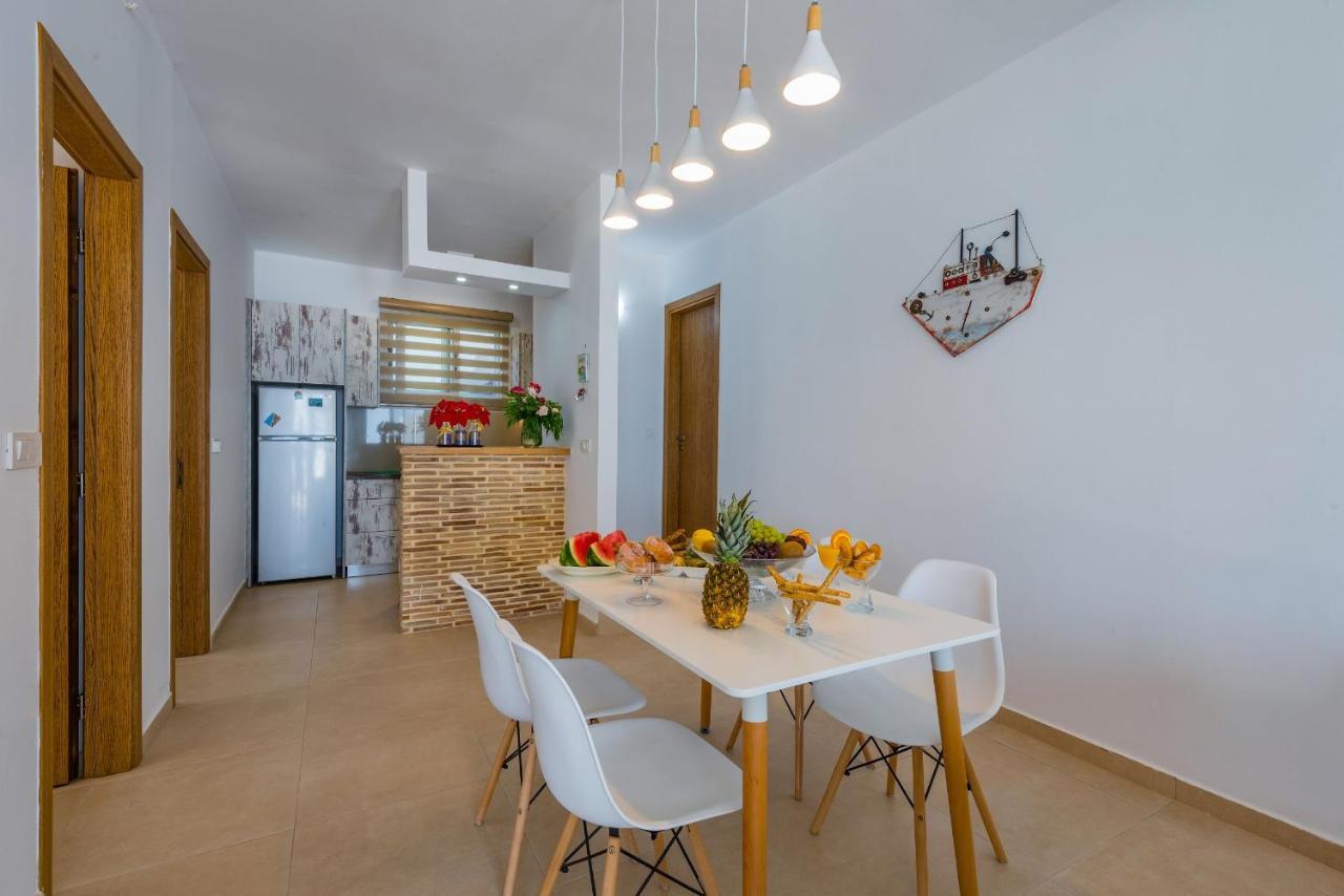 Gaia House *